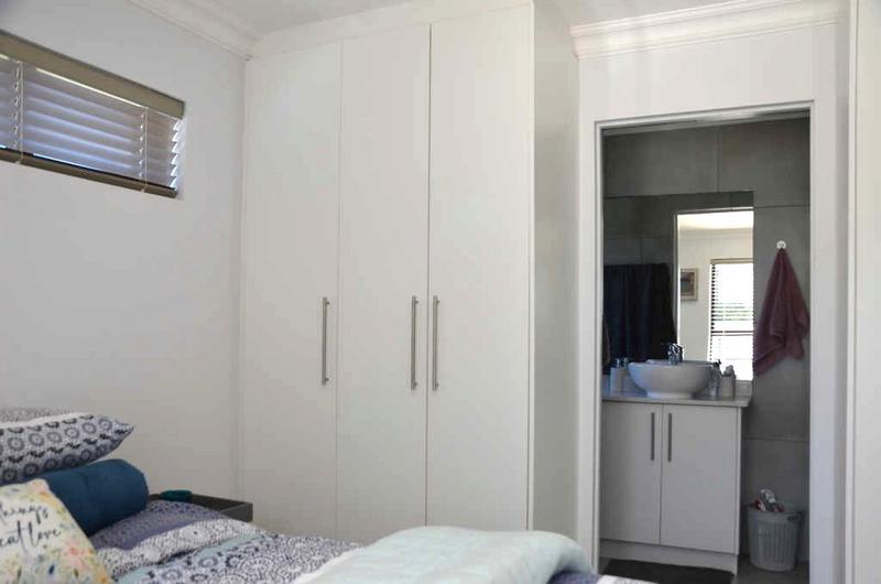 2 Bedroom Property for Sale in Island View Western Cape